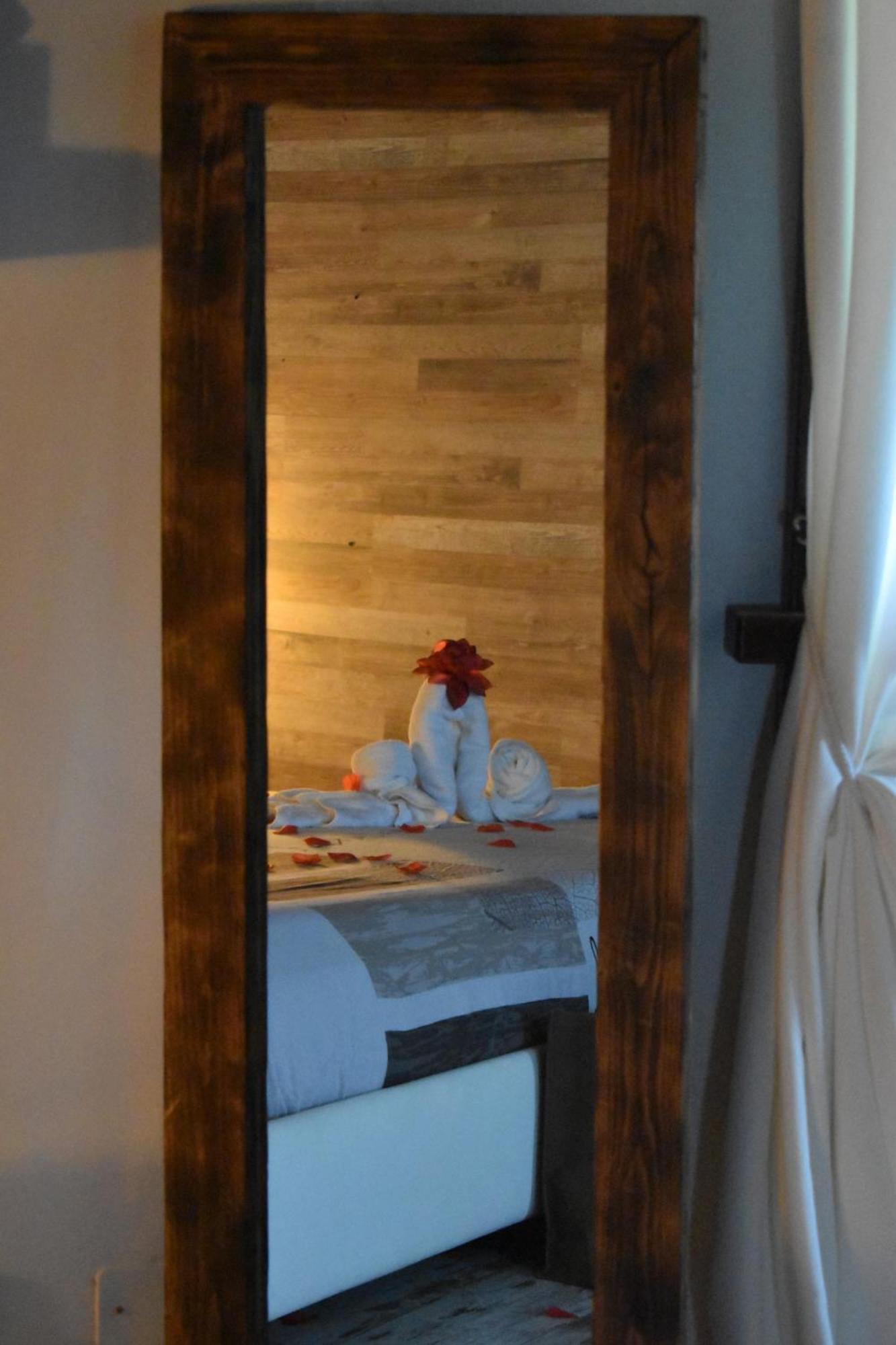 Essenziale Bed & Breakfast Castell'Anselmo Екстериор снимка
